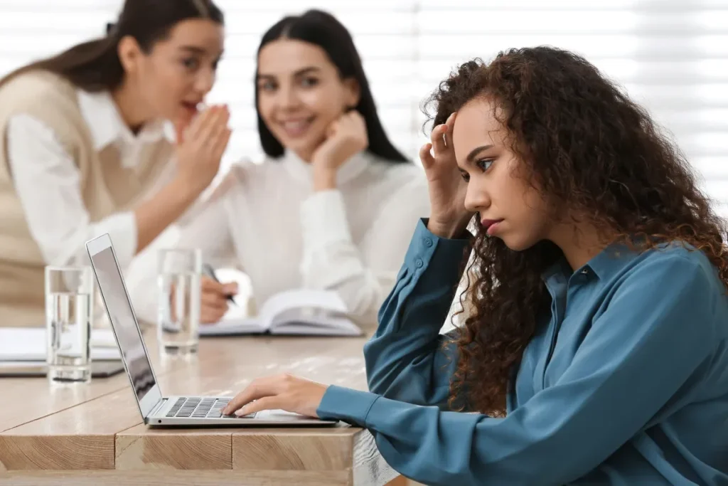 exemples-de-harcelement-moral-au-travail-entre-collegues